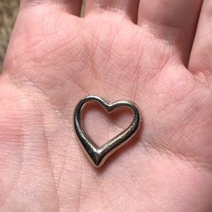 Silver toned minimalist heart pendant